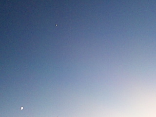 �O�����Ɣ�s�@