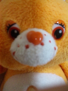 ���U����